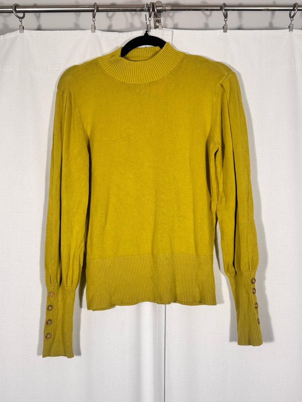 Joseph A Chartreuse Retro Style Knit Sweater